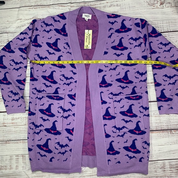 NEW Halloween Plus Size Purple Cardigan Witches Hat by Magnolia Place - Picture 9 of 16